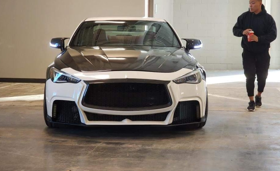 Q60 black s bumper with carbonfiber splitter